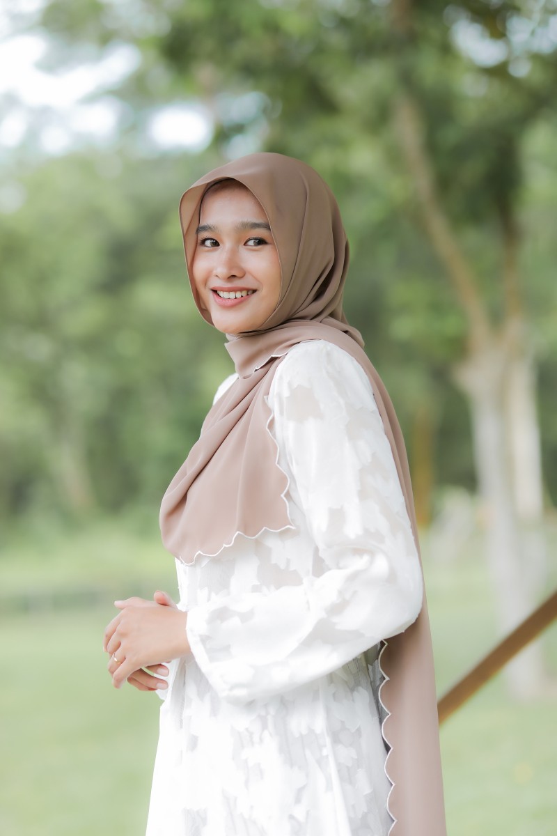 Athea Sulaman in Naturel Creme