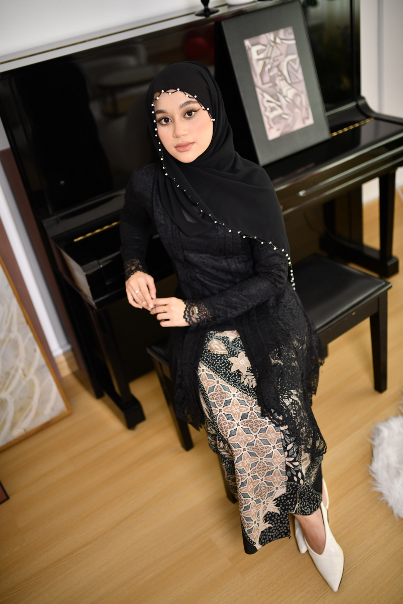 Kebaya Labuh Dang Anom Love Raya 25